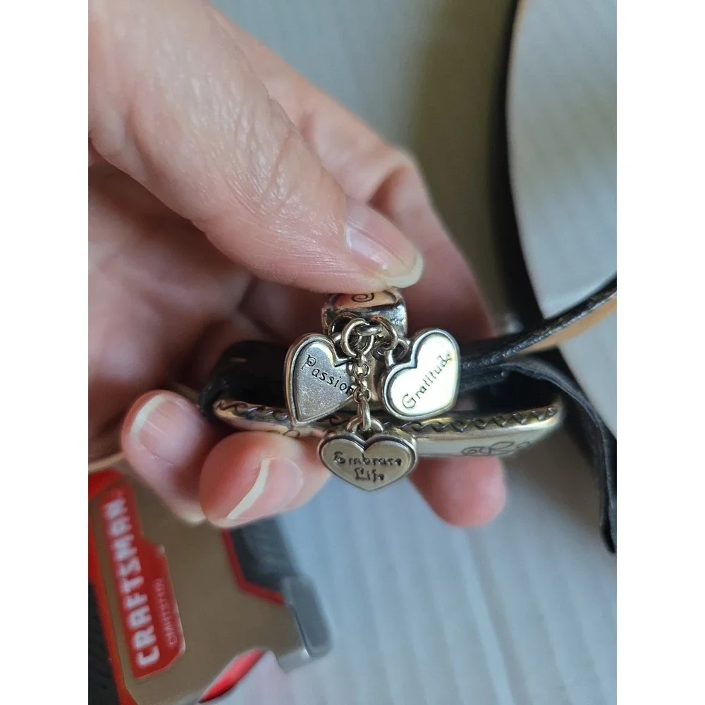 Vtg Brighton Skinny Belt B30283 Black Silver Buckle 3 Small Heart Charms Lg 34